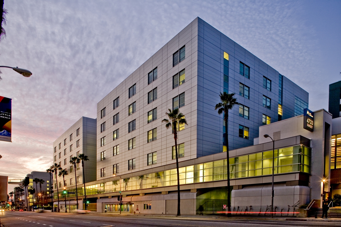 LA Med Center Building